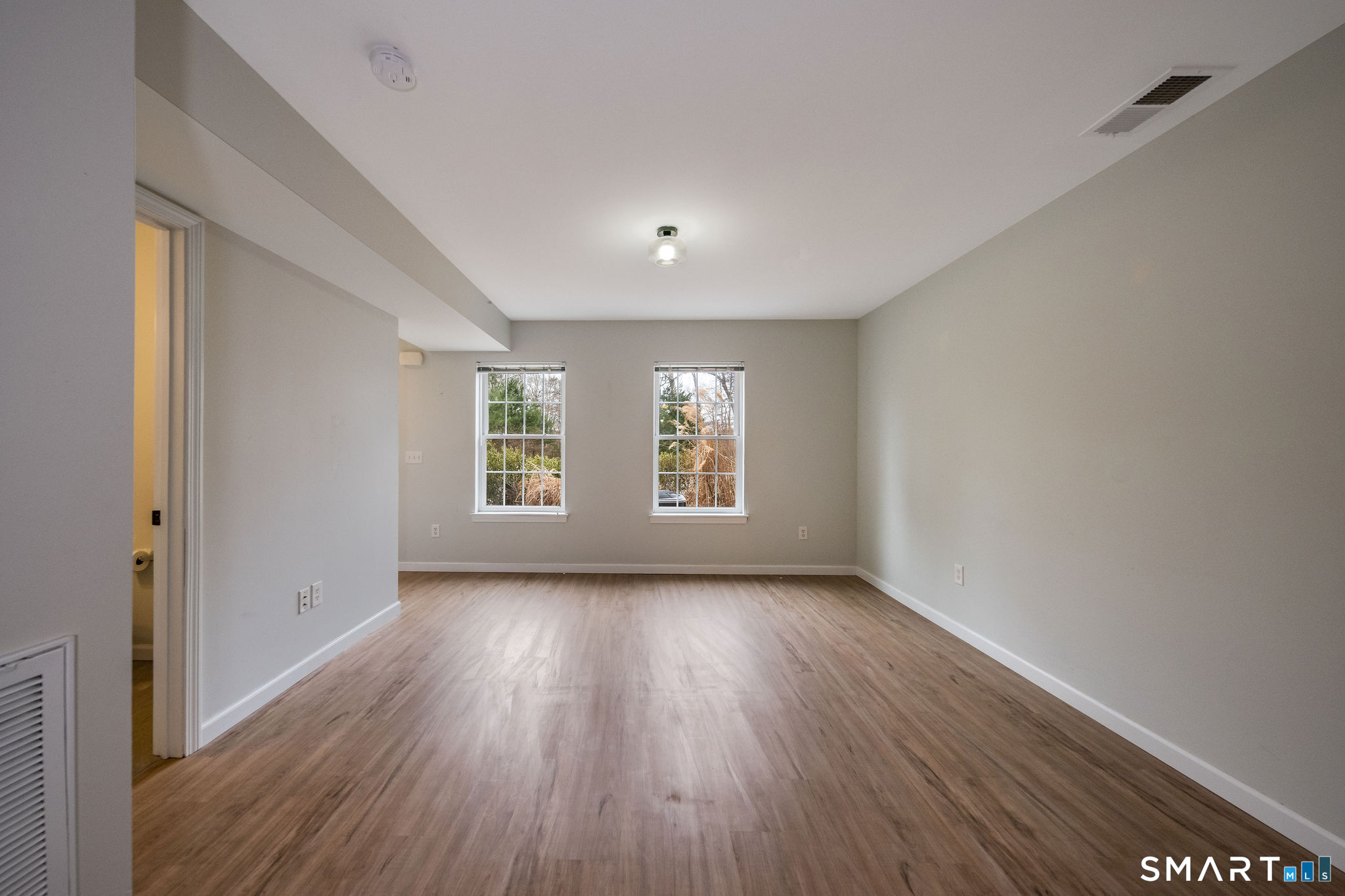 77 Lyme Street Old Lyme CT 06371