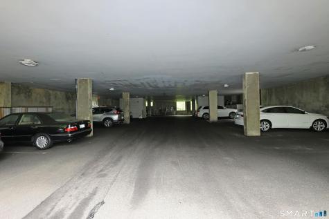 633 Danbury Road Ridgefield CT 06877