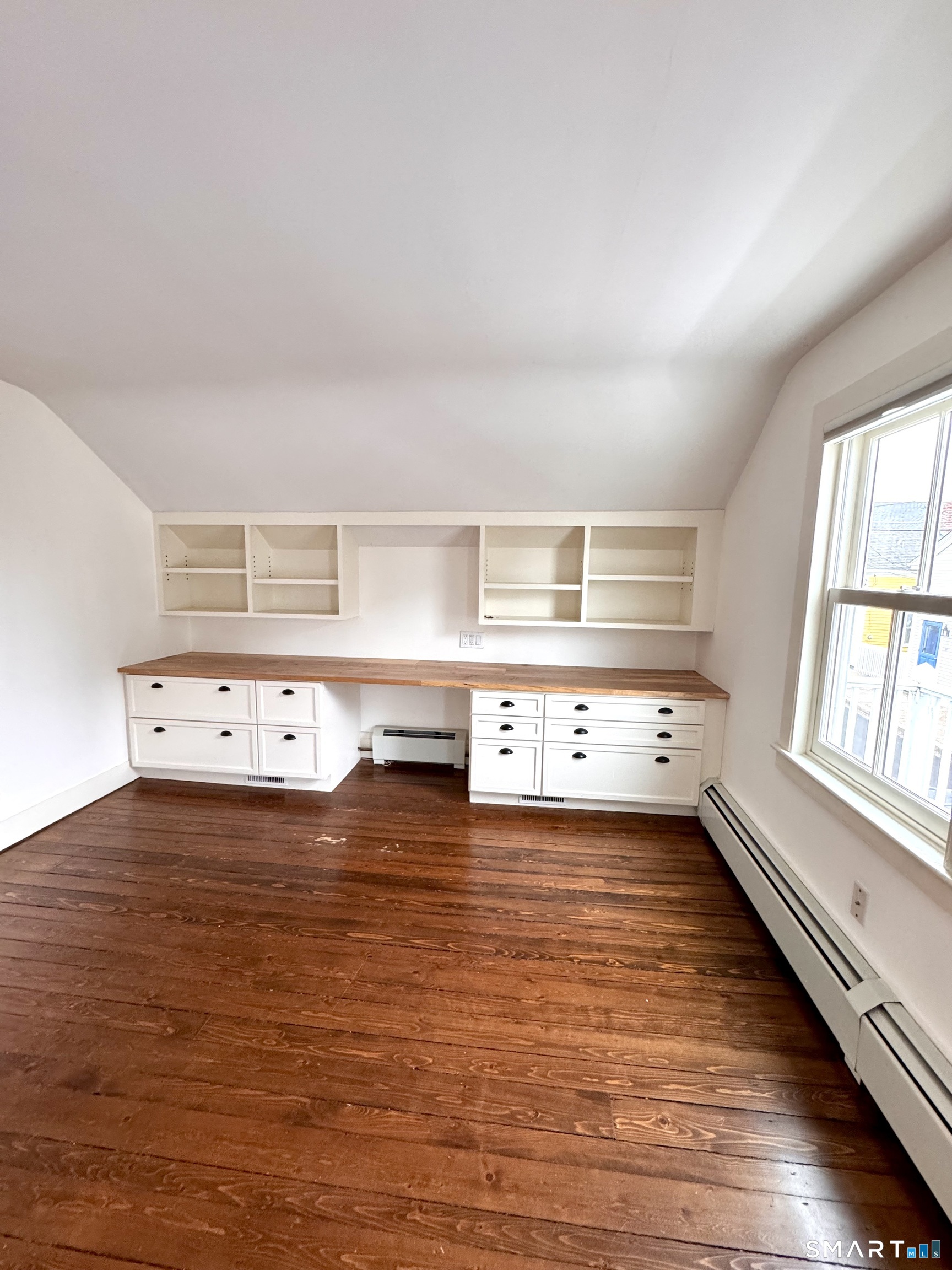 21 Diving Street Stonington CT 06378