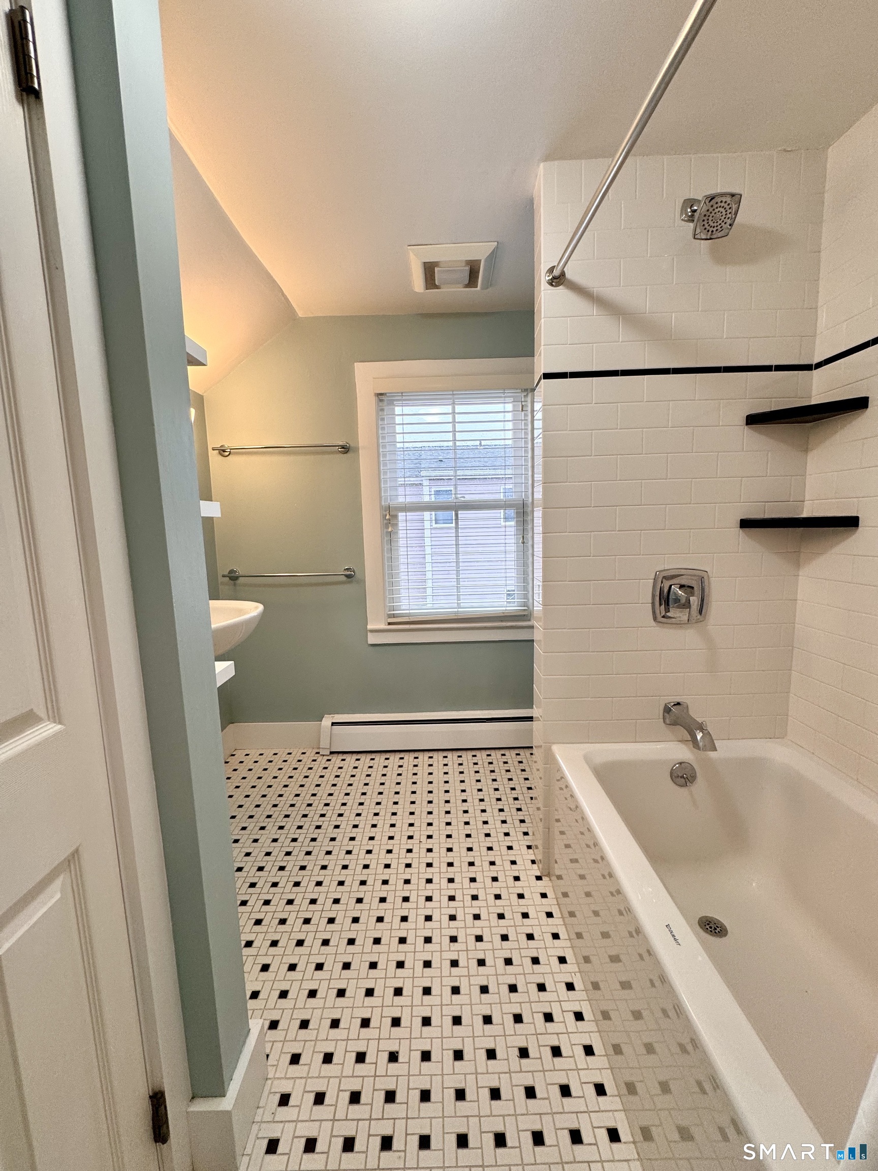 21 Diving Street Stonington CT 06378