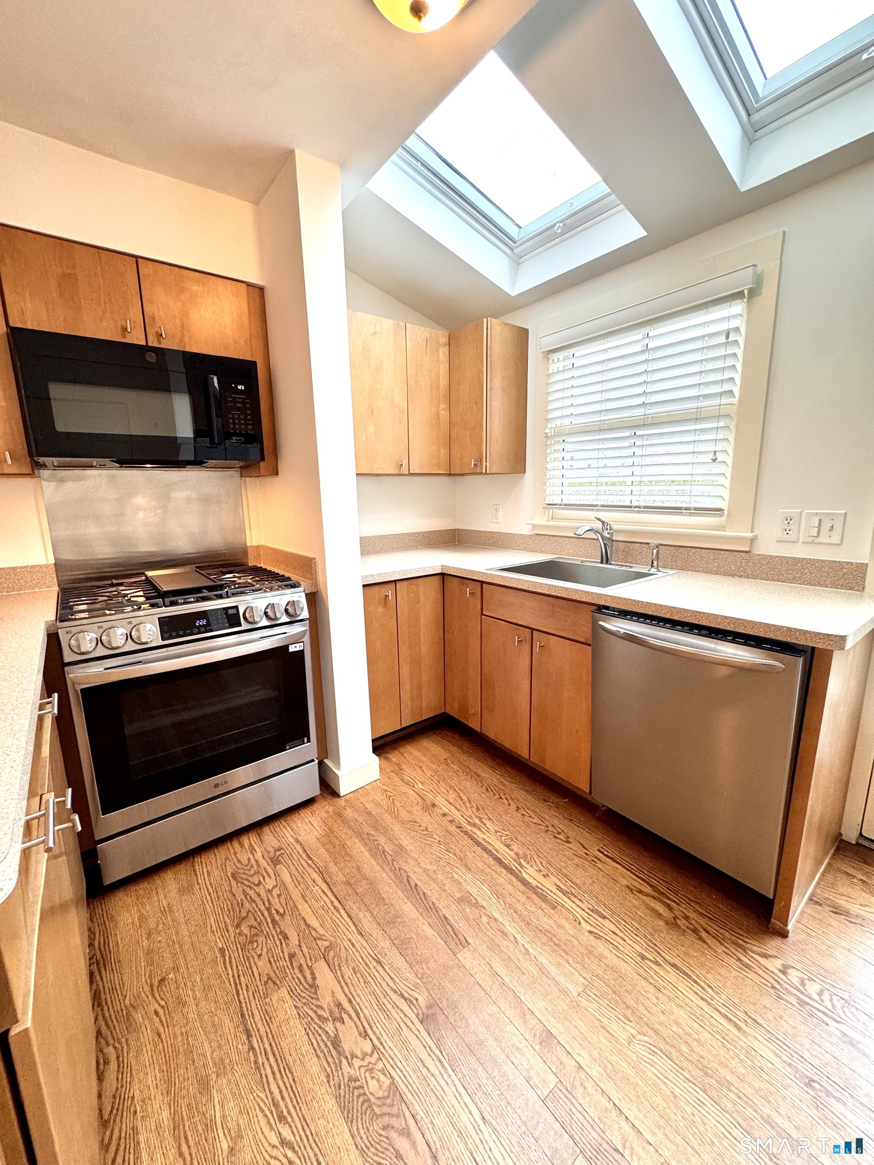 21 Diving Street Stonington CT 06378