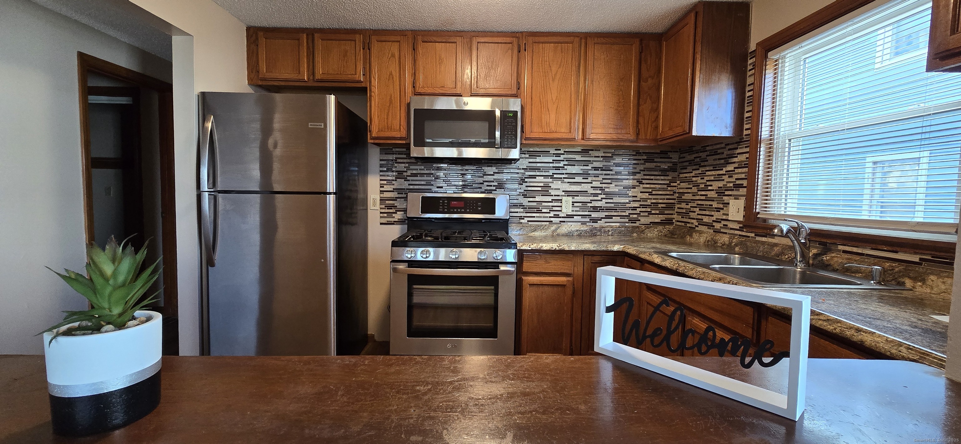 2319 Main Street Hartford CT 06120