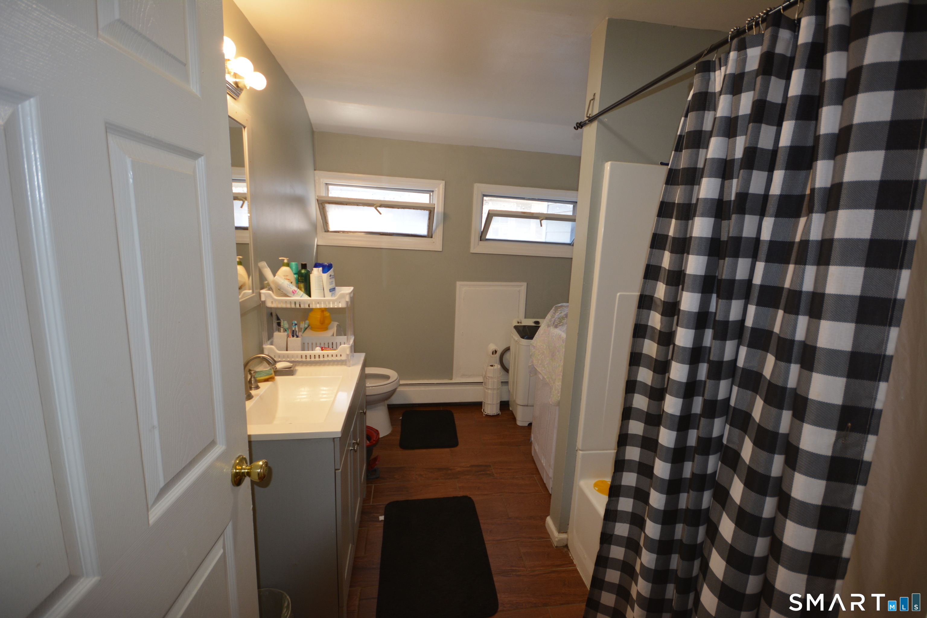 1176 Fairfield Avenue Bridgeport CT 06605