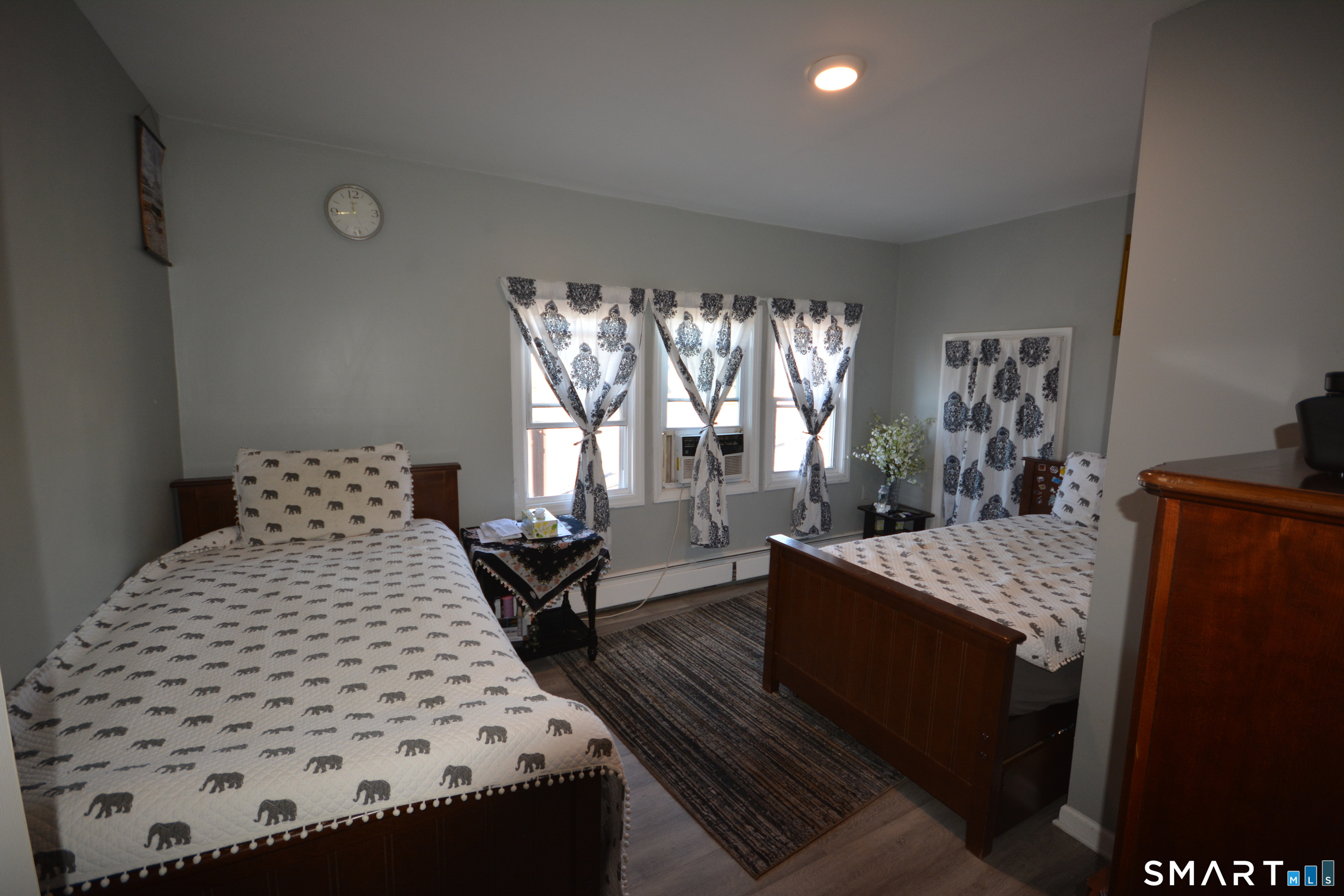 1176 Fairfield Avenue Bridgeport CT 06605