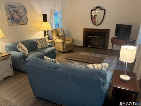 4 Copper Hill Drive Guilford CT 06437