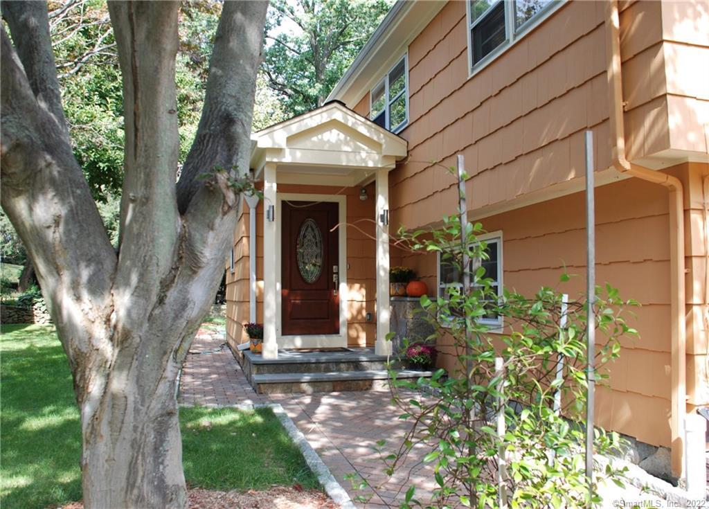 58 Warsaw Street Fairfield CT 06825