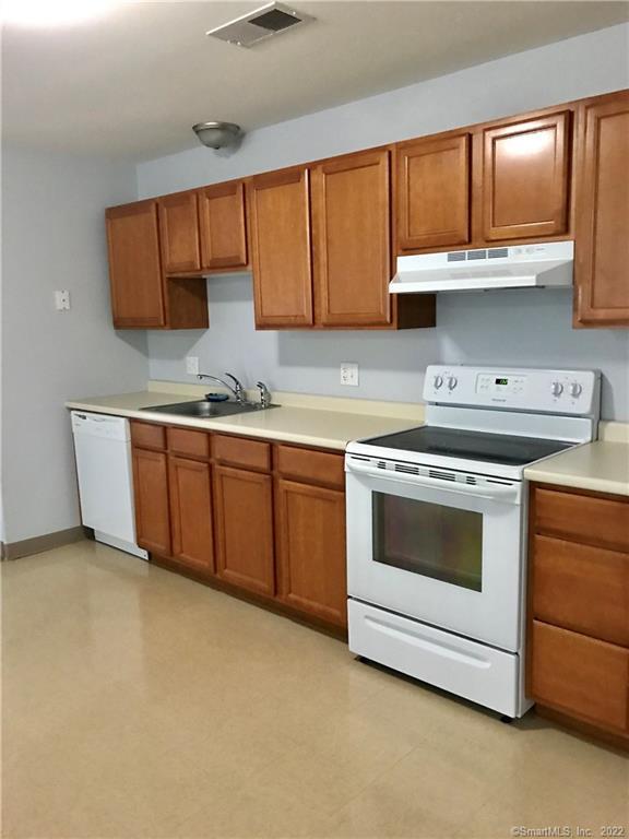 1405 Middletown Avenue North Branford CT 06472