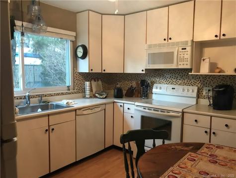 1223 Stratfield Road Fairfield CT 06825