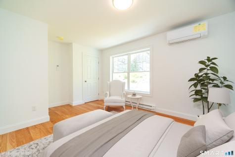 1154 Poquonnock Road Groton CT 06340