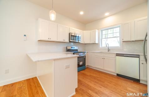 1154 Poquonnock Road Groton CT 06340