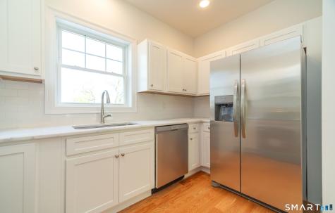 1154 Poquonnock Road Groton CT 06340