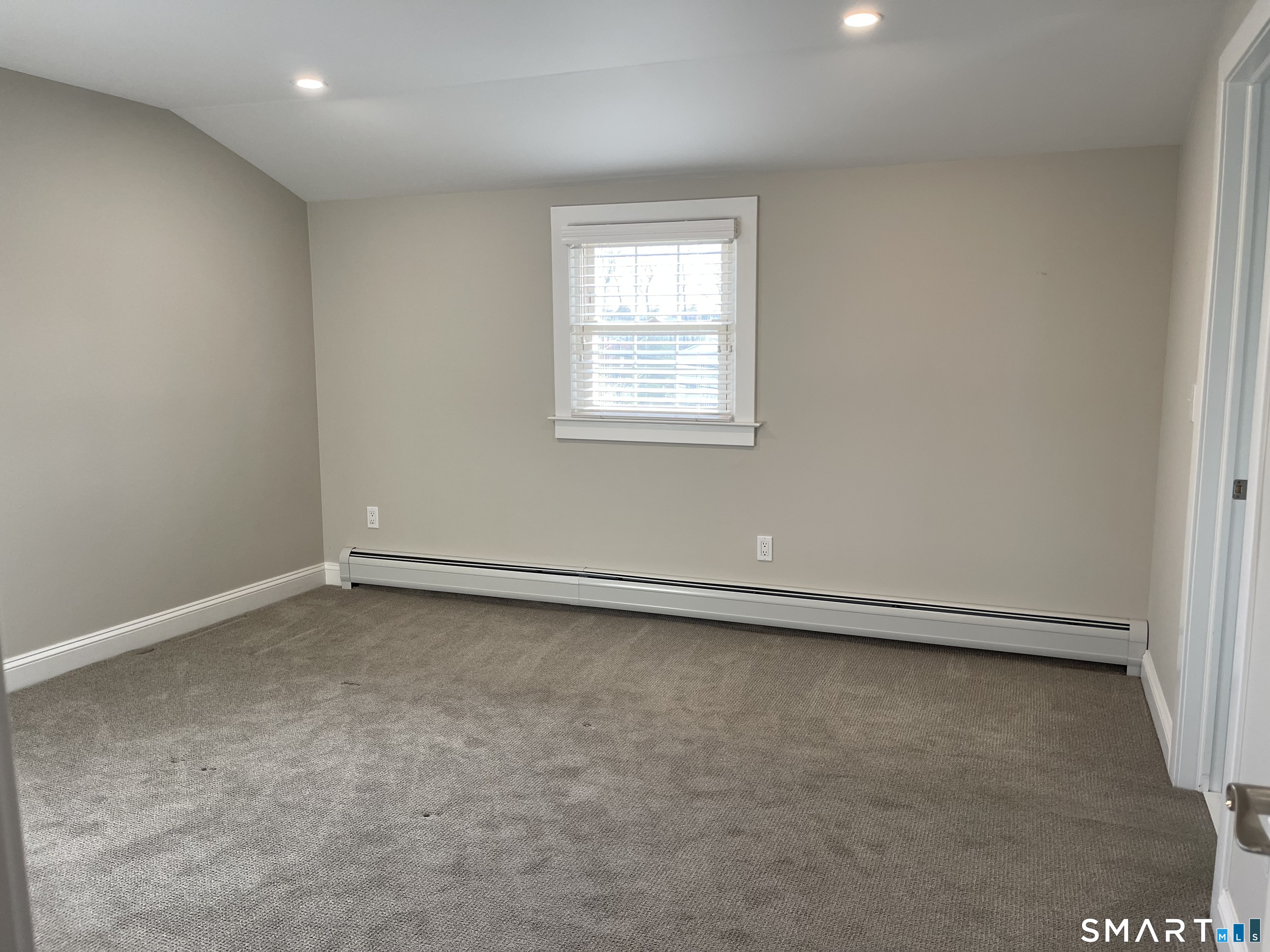 31 Ledge Avenue New Canaan CT 06840