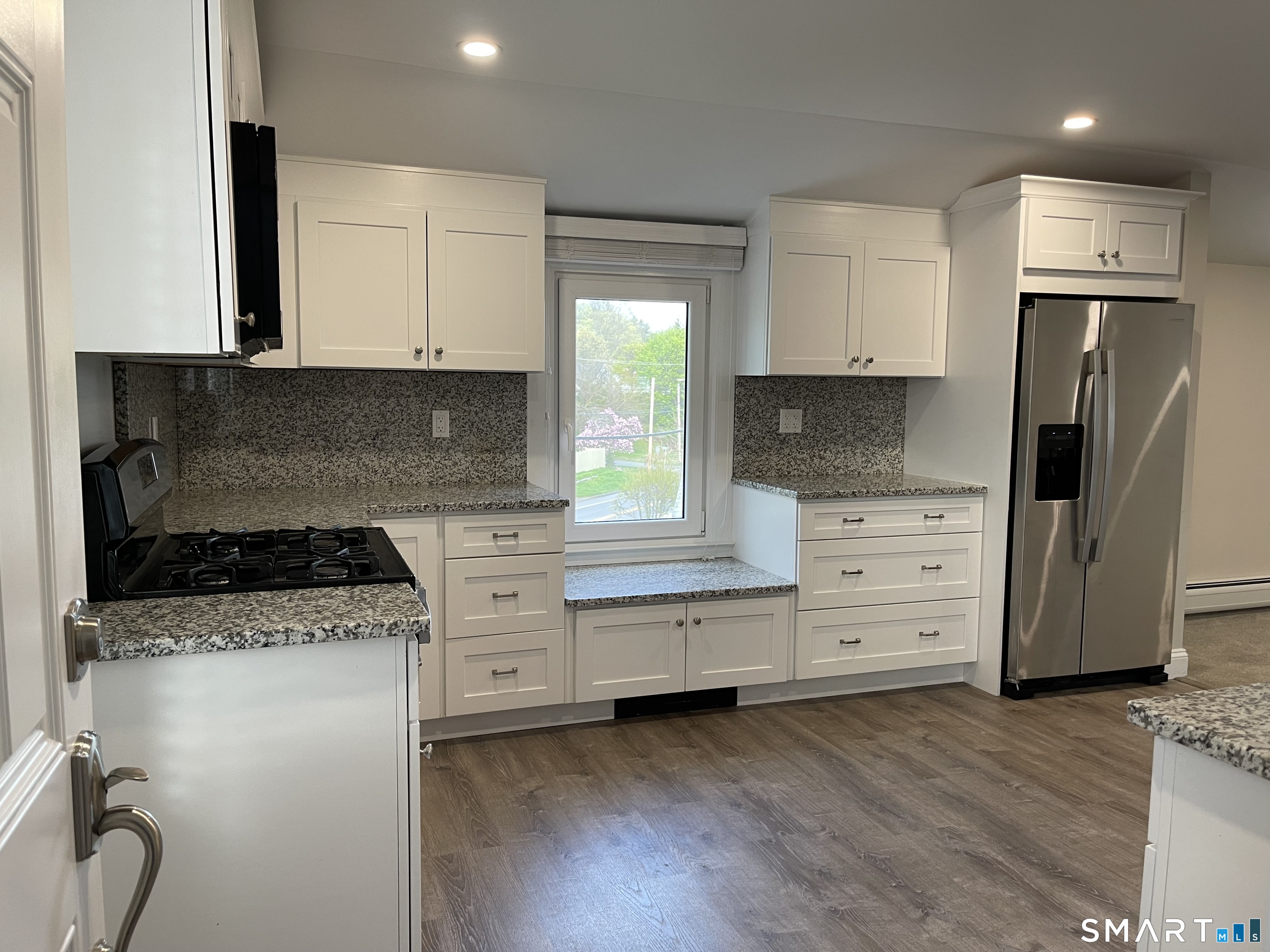 31 Ledge Avenue New Canaan CT 06840