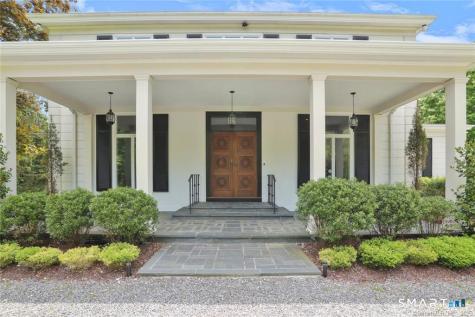 345 Governors Lane Fairfield CT 06824