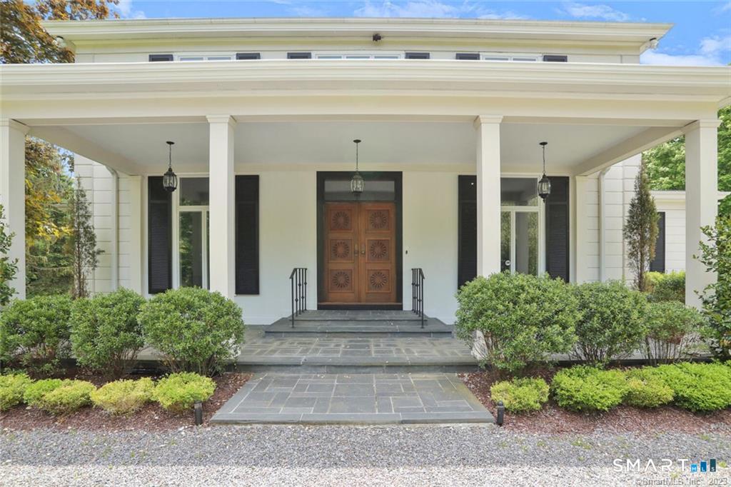 345 Governors Lane Fairfield CT 06824
