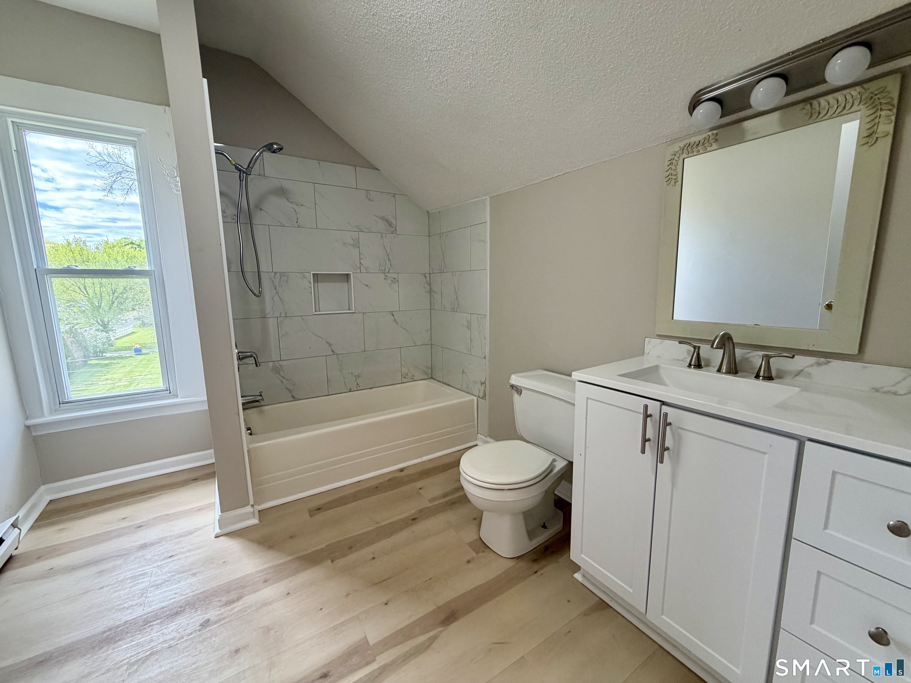 210 Main Street Farmington CT 06085