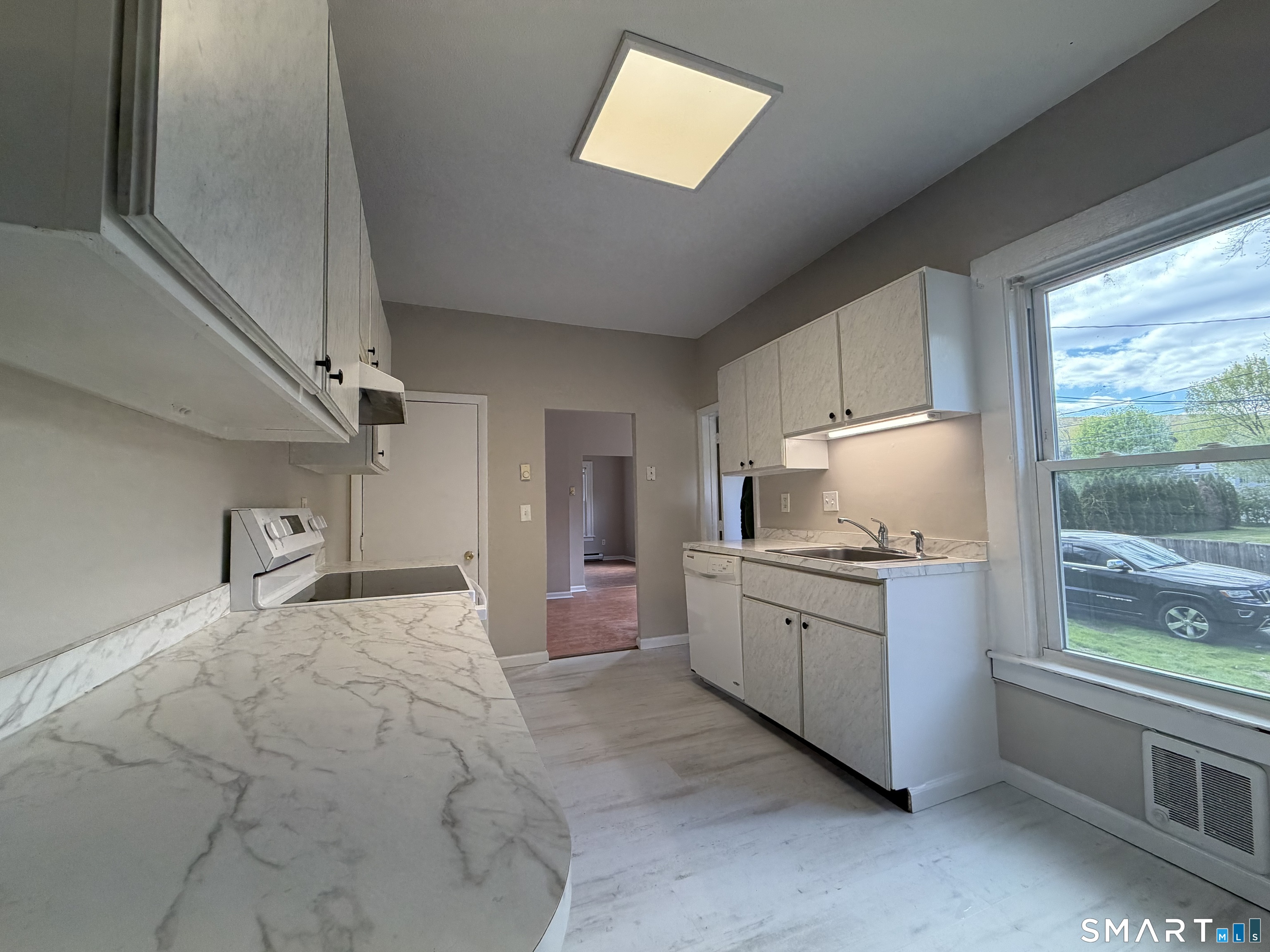 210 Main Street Farmington CT 06085