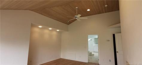103 Silver Creek Lane Norwalk CT 06850