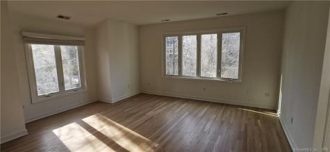 103 Silver Creek Lane Norwalk CT 06850