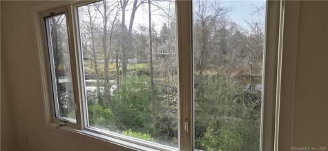 103 Silver Creek Lane Norwalk CT 06850