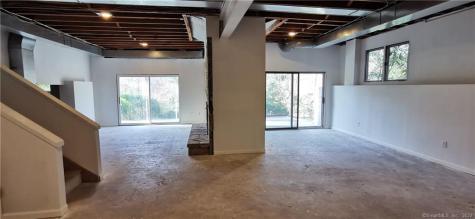 103 Silver Creek Lane Norwalk CT 06850