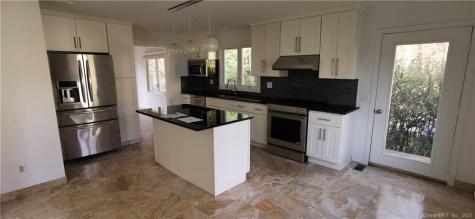 103 Silver Creek Lane Norwalk CT 06850