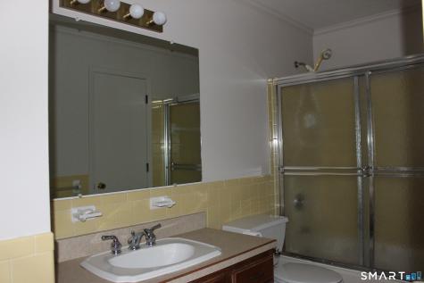 110 Wellington Drive Farmington CT 06032