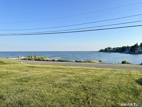 672 Mulberry Point Road Guilford CT 06437