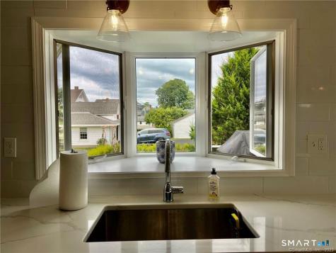 672 Mulberry Point Road Guilford CT 06437