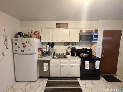 69 Oak Ridge Drive New Haven CT 06513