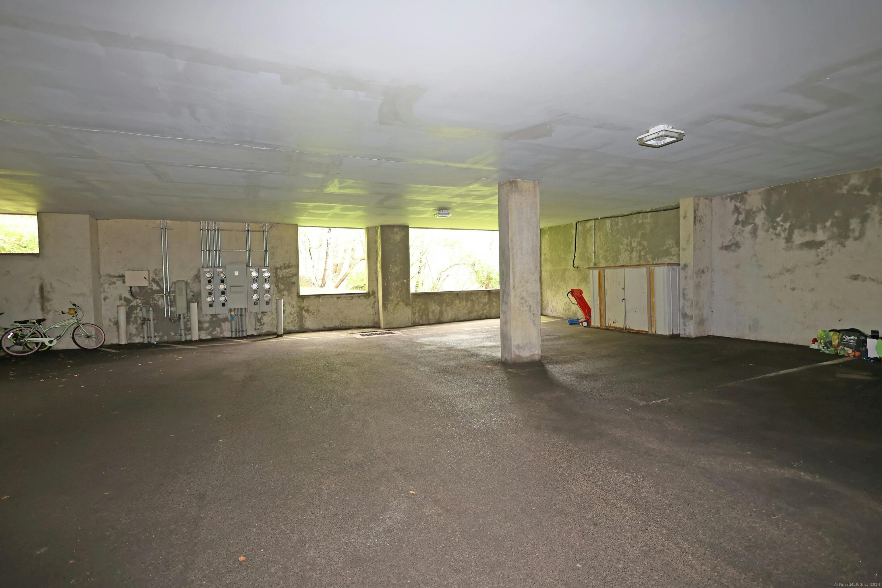 633 Danbury Road Ridgefield CT 06877