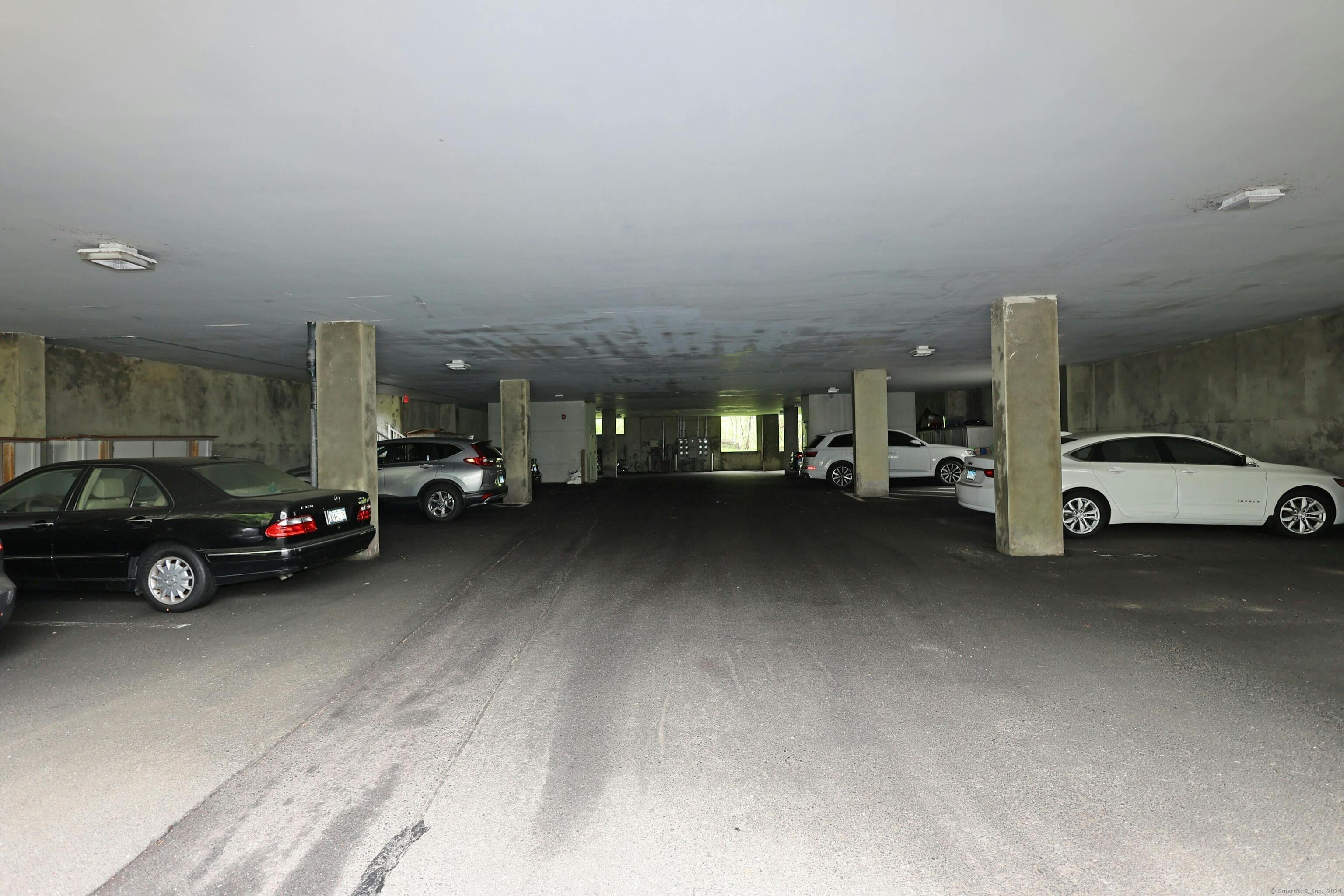 633 Danbury Road Ridgefield CT 06877