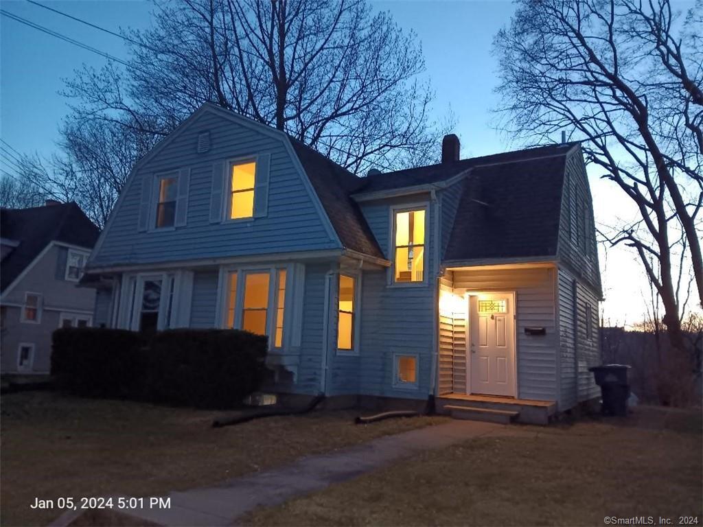 108 Hawthorne Avenue Derby CT 06418