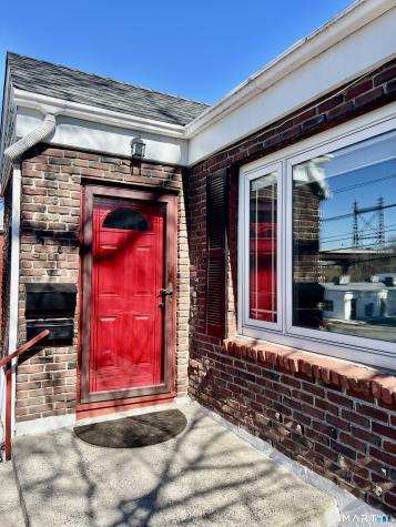 657 Naugatuck Avenue Milford CT 06461
