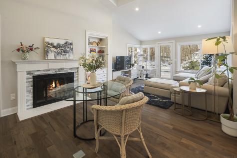 64 White Oak Shade Road New Canaan CT 06840