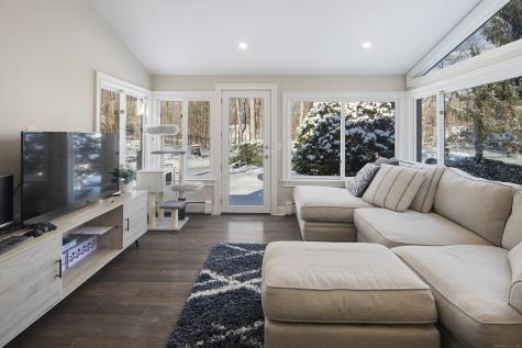 64 White Oak Shade Road New Canaan CT 06840