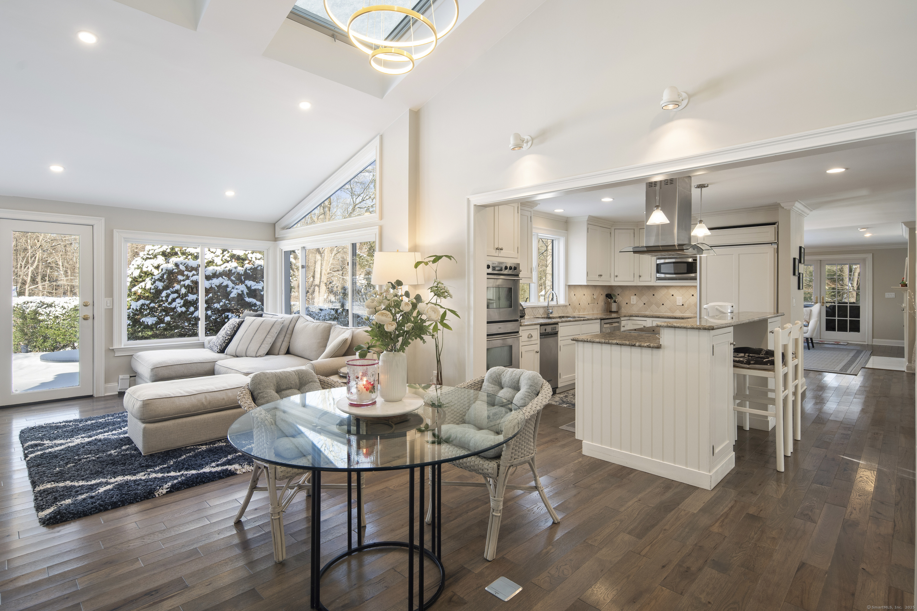 64 White Oak Shade Road New Canaan CT 06840