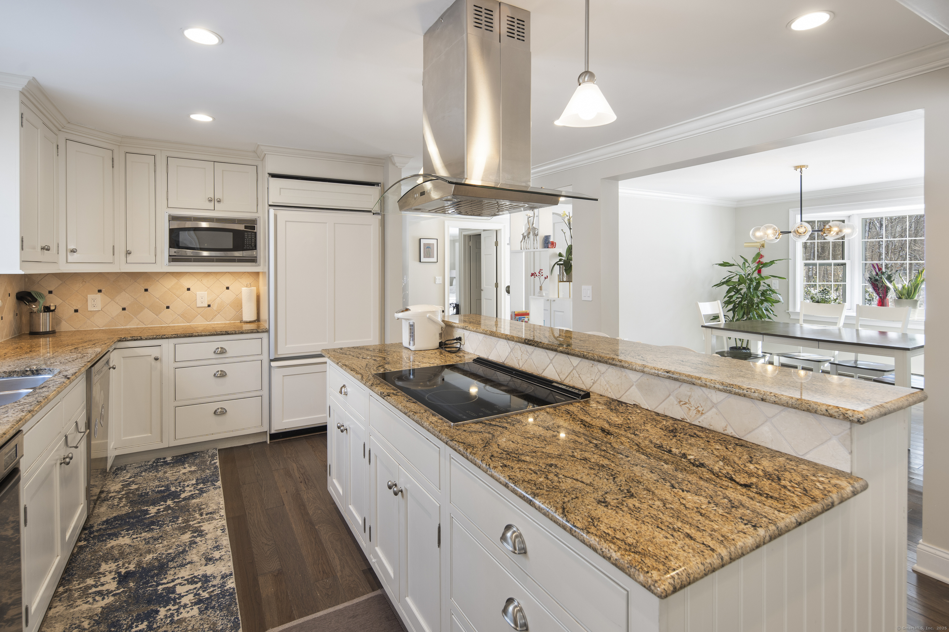 64 White Oak Shade Road New Canaan CT 06840