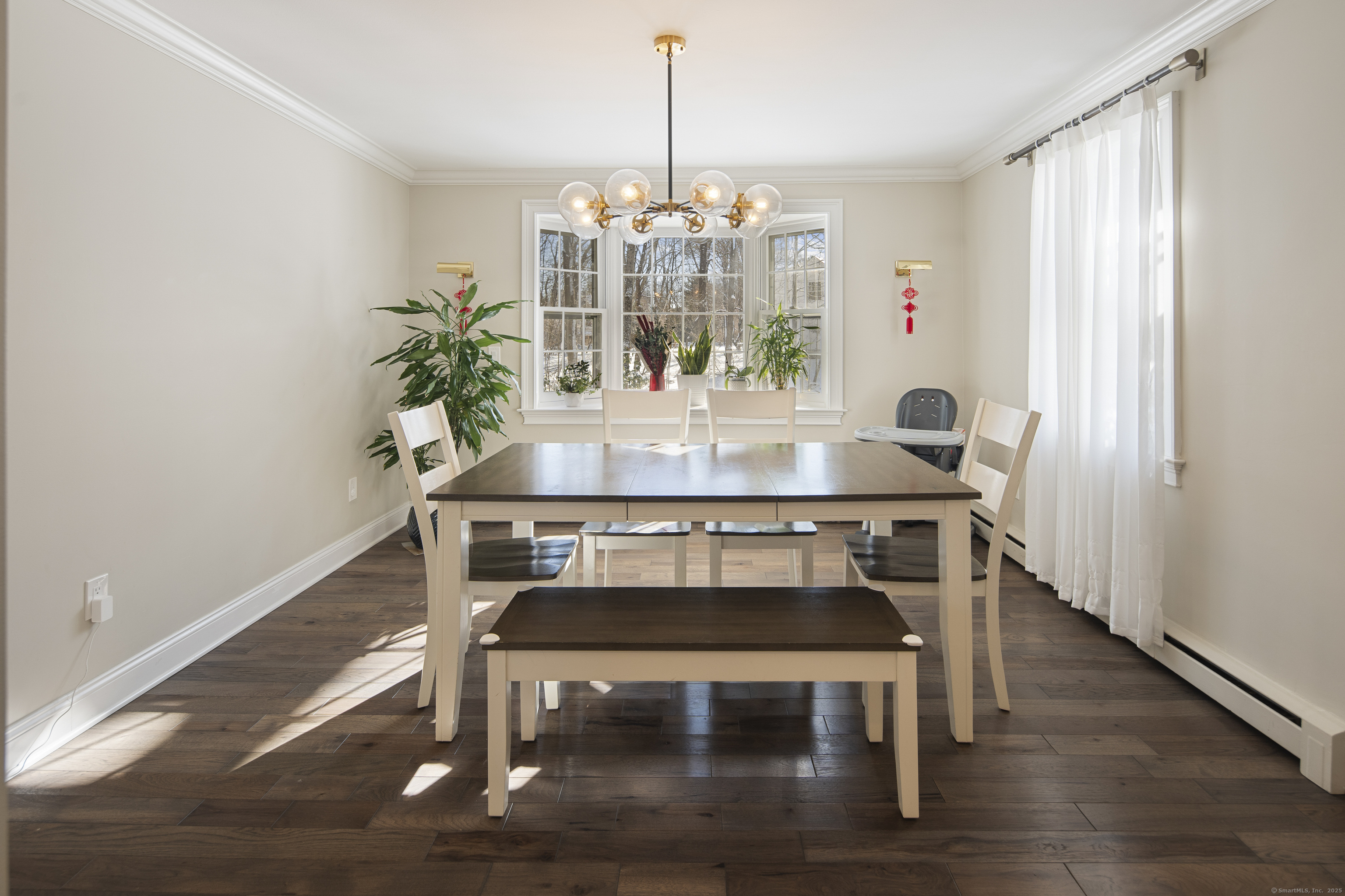64 White Oak Shade Road New Canaan CT 06840