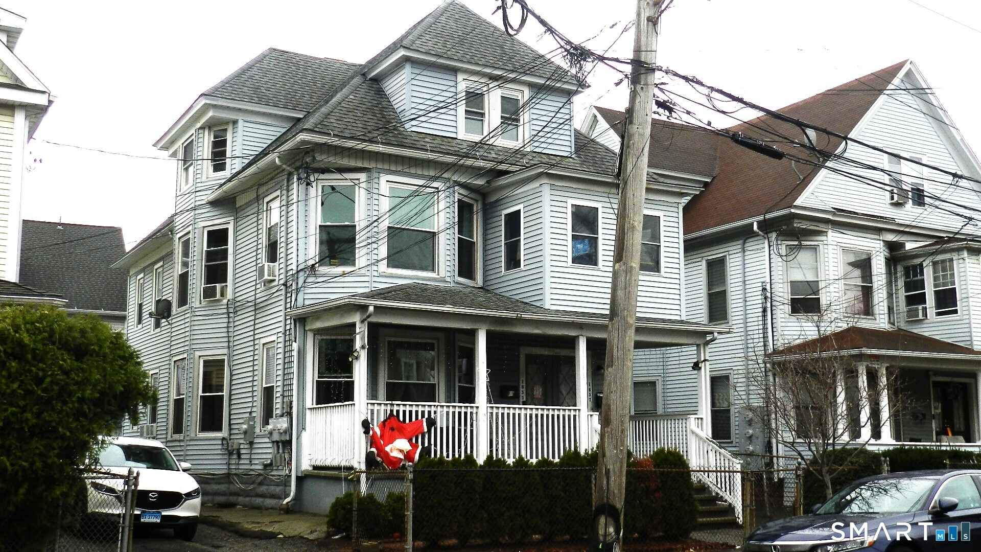 1655 Iranistan Avenue Bridgeport CT 06604