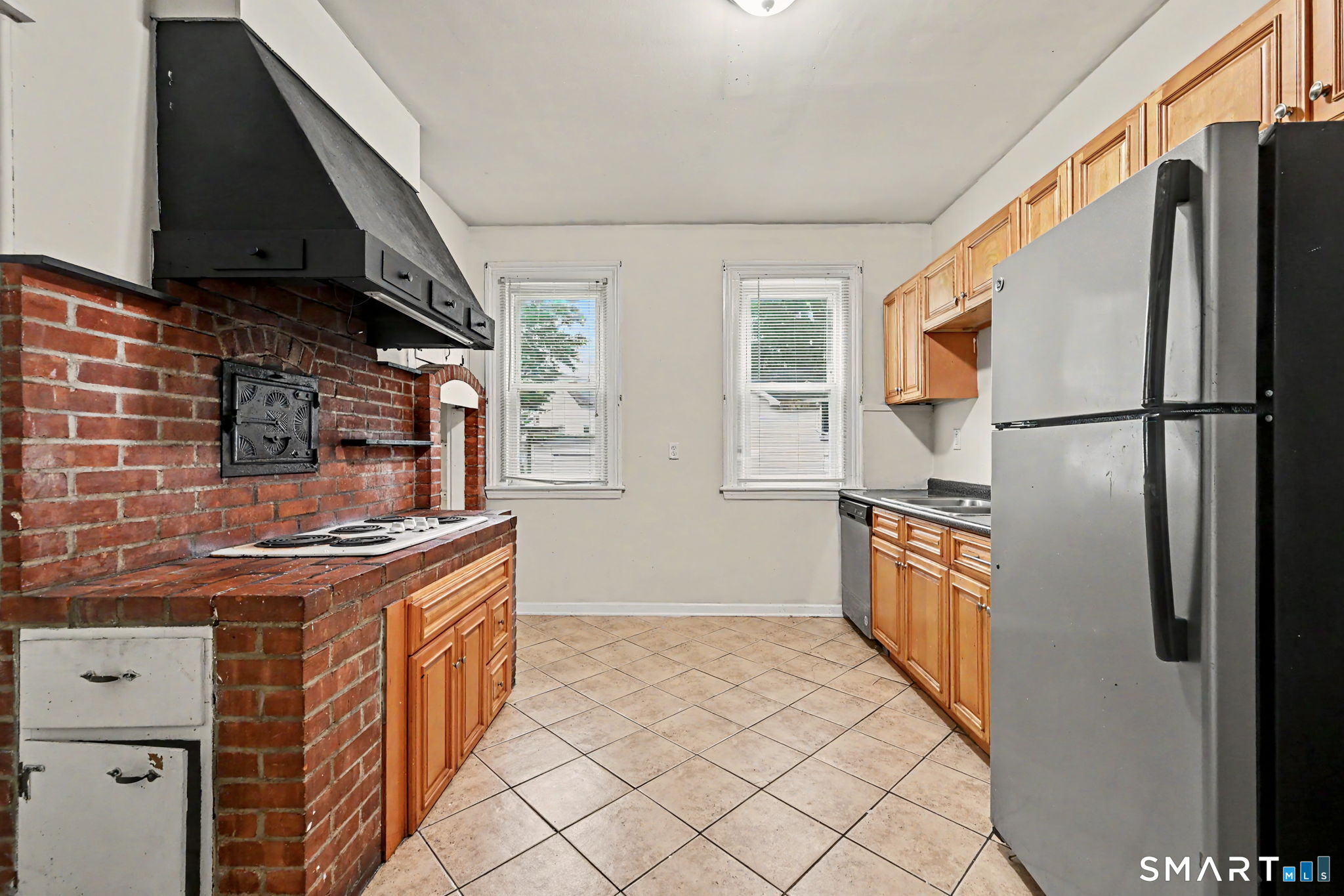 135 Sherwood Avenue Bridgeport CT 06605