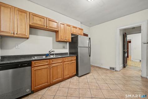 135 Sherwood Avenue Bridgeport CT 06605