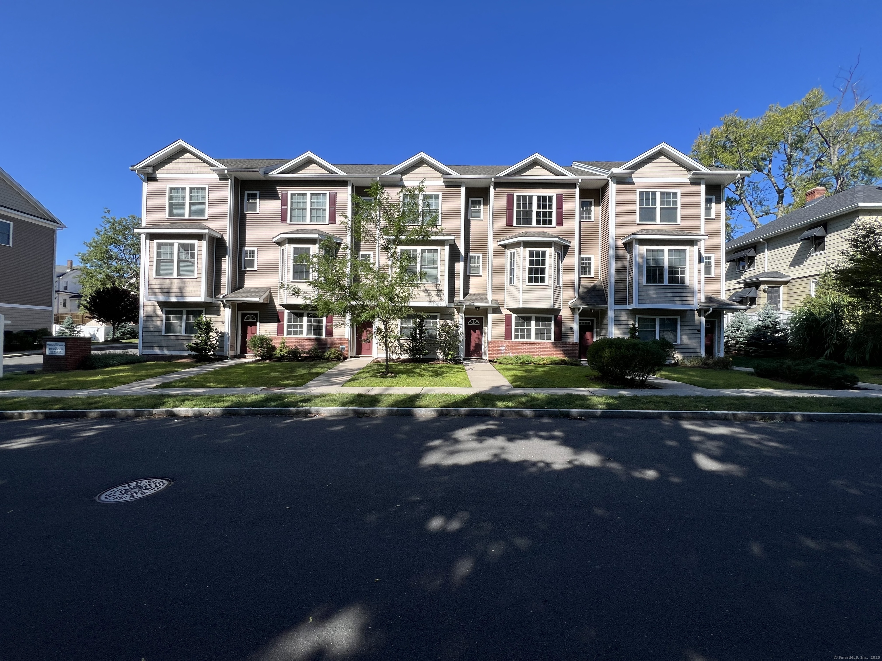 35 Ringgold Street West Hartford CT 06119
