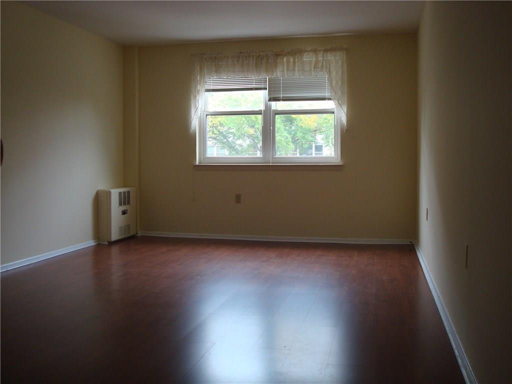 887 Farmington Avenue West Hartford CT 06119