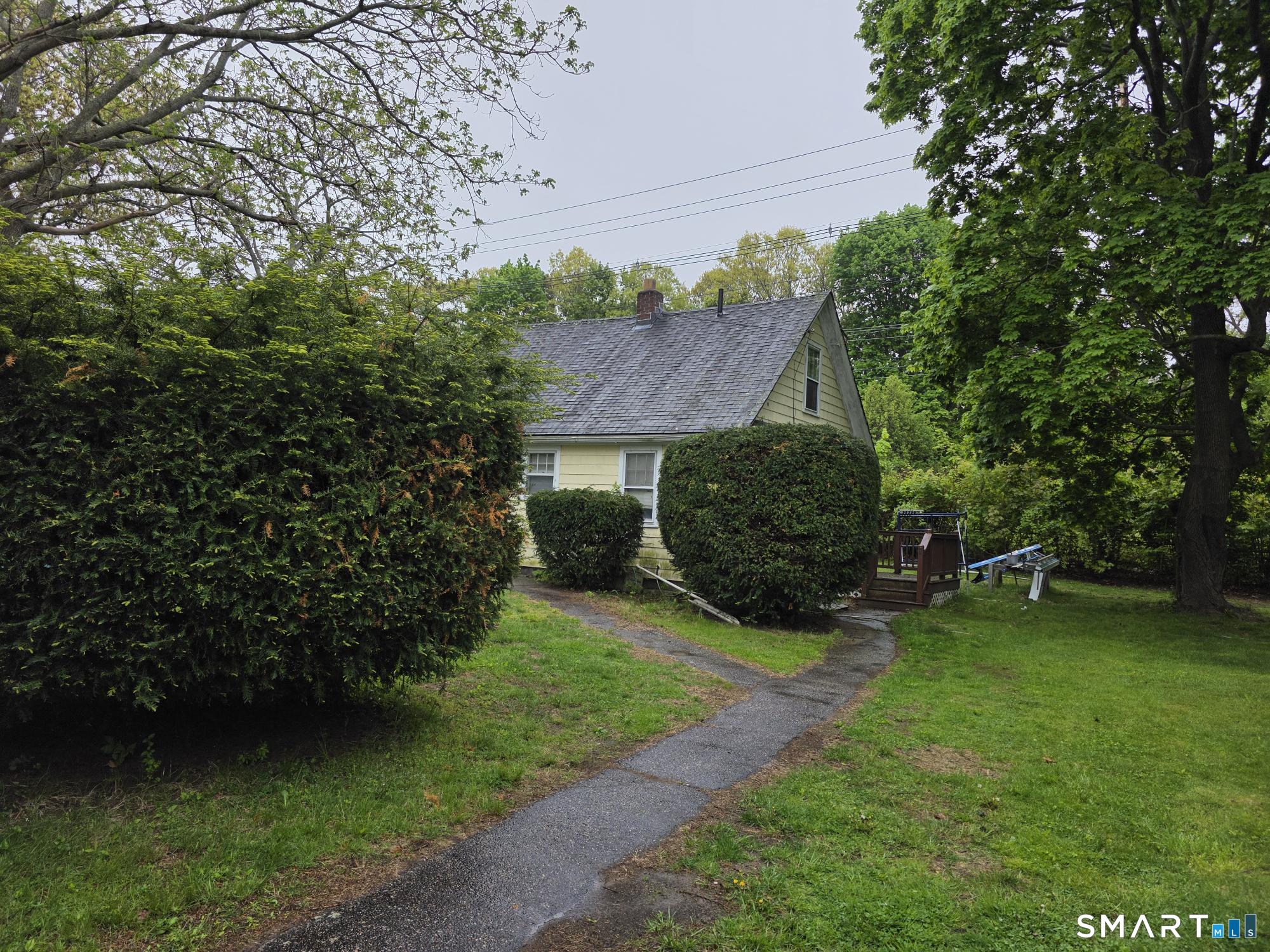 87-A Elderkin Avenue Groton CT 06340