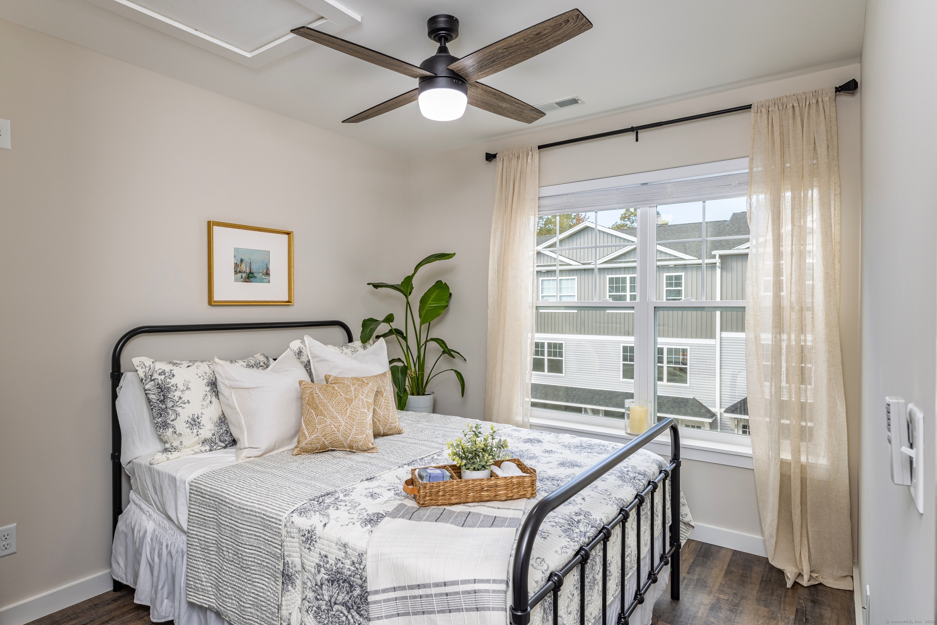 94 North Bridebrook Road East Lyme CT 06357