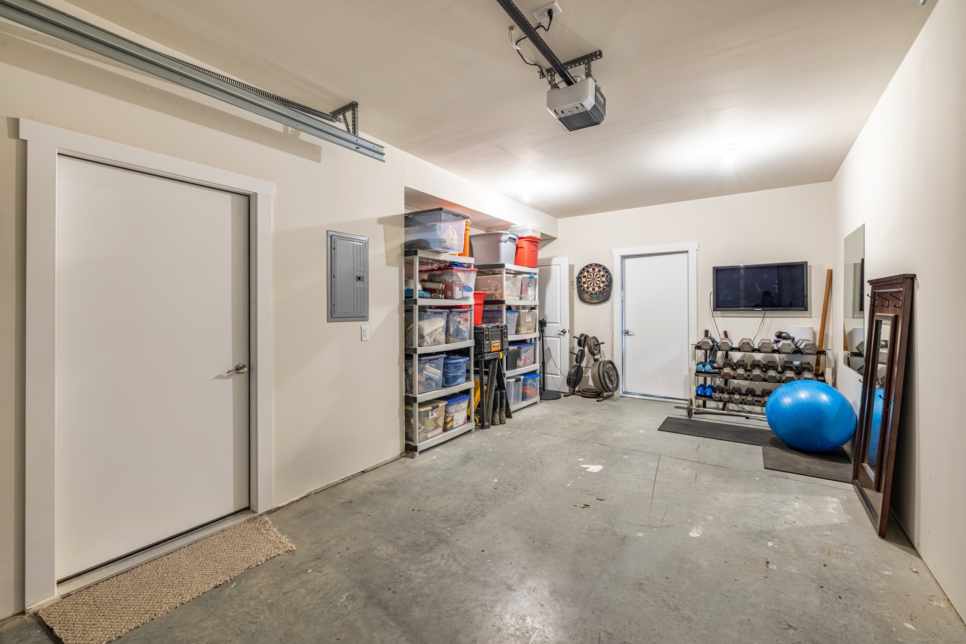 94 North Bridebrook Road East Lyme CT 06357