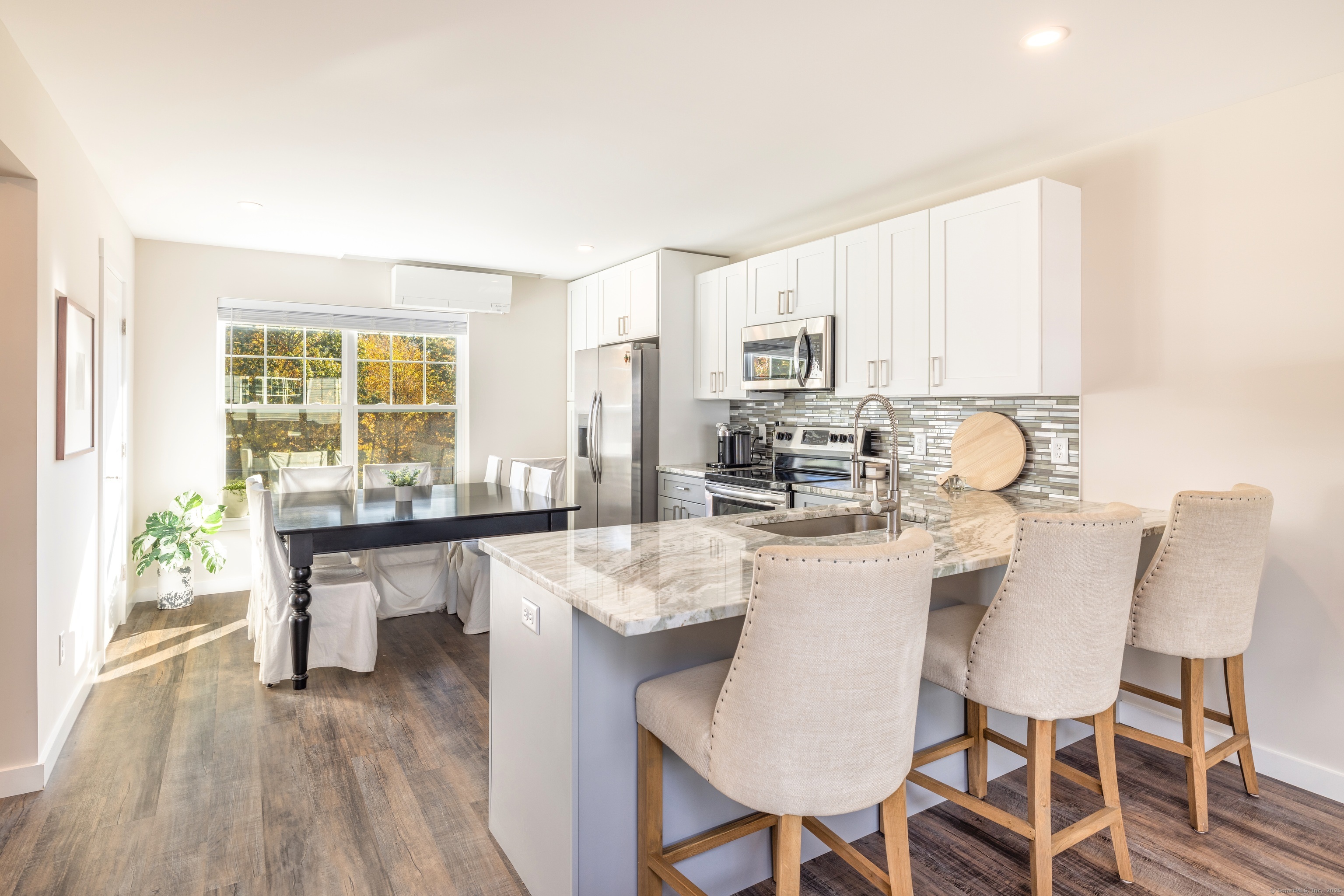 94 North Bridebrook Road East Lyme CT 06357