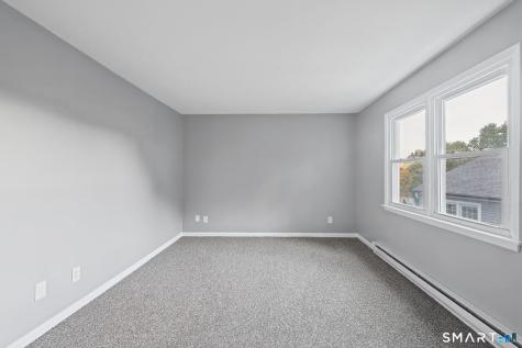 6 Irving Place Danbury CT 06810