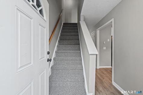 6 Irving Place Danbury CT 06810